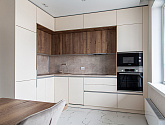 Угловая кухня модерн с фасадами Egger