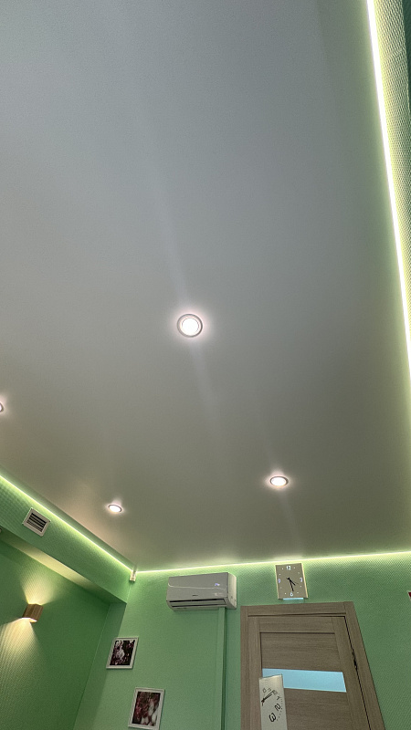 Натяжной потолок с профилем VISP BLACK 241 фото 2