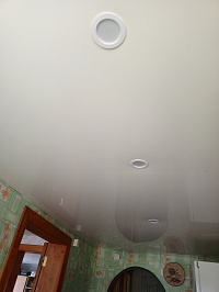 Заменили потолок в частном доме фото 2