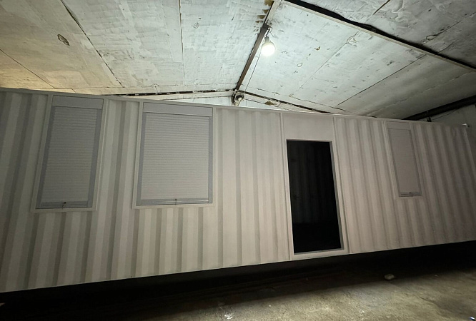 Установили рольставни ALUTECH Prestige в коммерческом гараже фото 2