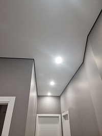 Натяжной потолок Bauf в прихожей 9,2 кв.м фото 3