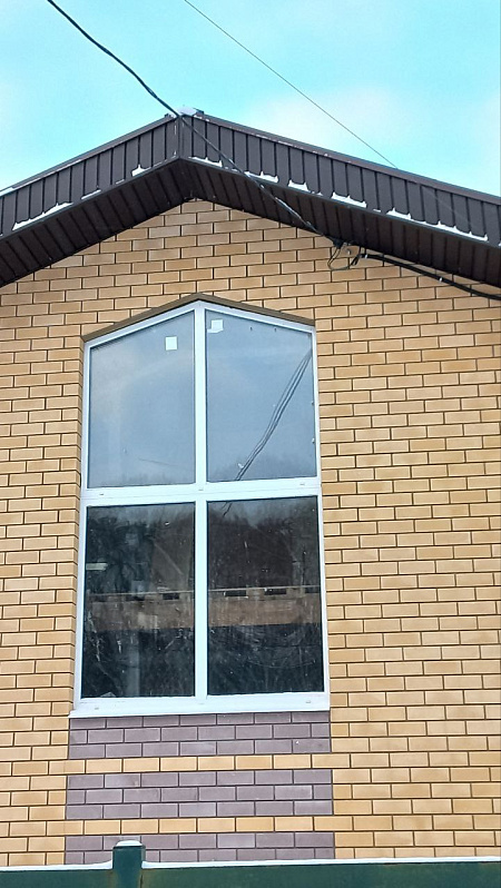 Остекление загородного коттеджа на 17 окон фото 3