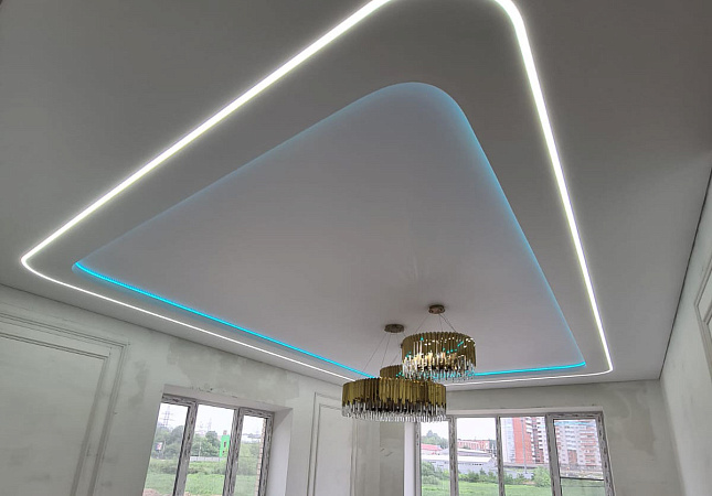 Монтаж двухуровневого натяжного потолка с подсветкой фото 1