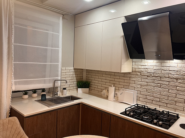 Угловая кухня «Италика» с акриловой столешницей фото 1