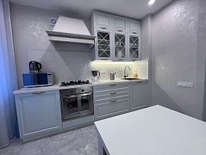 Сдали клиенту кухню по проекту «Кантри» в стилистике, создающей уют фото 4