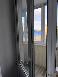 Провели остекление лоджии стеклопакетами бренда VEKA фото 3