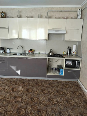 Недорогая кухня в квартиру фото 2