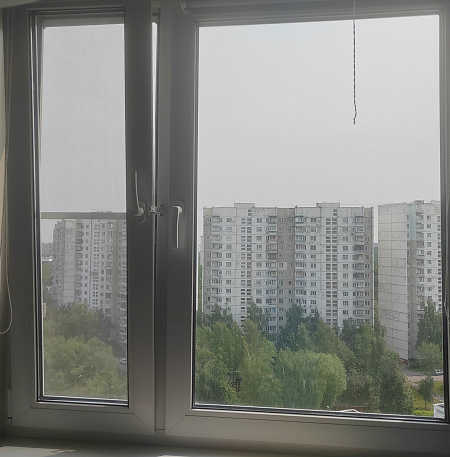 Замена двухстворчатого пластикового окна в новостройке фото 1