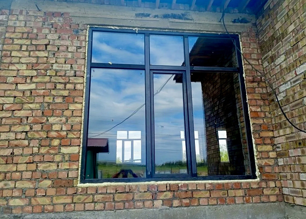 Окна для реновированного кирпичного загородного дома фото 2