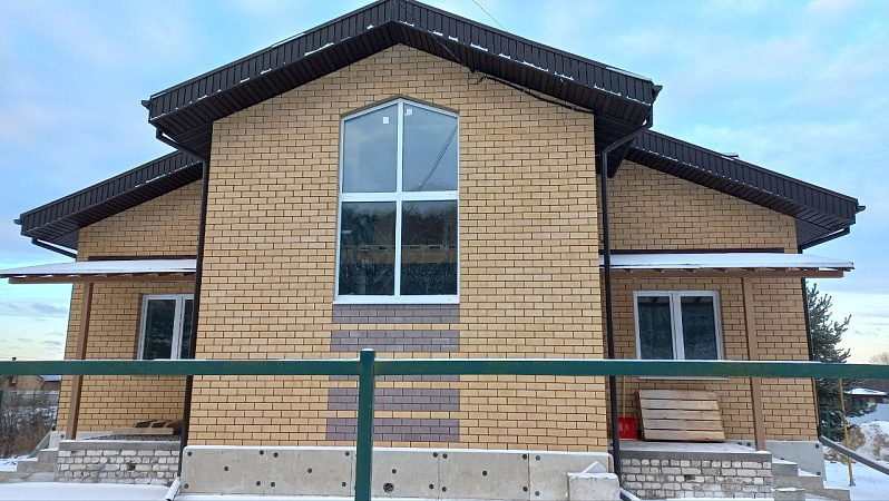 Остекление загородного коттеджа на 17 окон фото 5