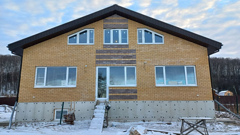 Остекление загородного коттеджа на 17 окон фото 2