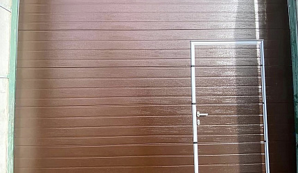 Установили подъемные ворота Doorhan в автосервис фото