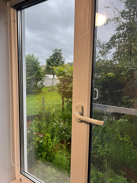 Установка окна в загородном доме с учетом климатических условий местности фото 5