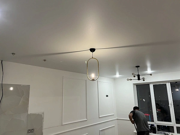 Матовый натяжной потолок в квартире 53 кв.м. фото 3