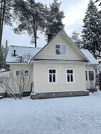 Установили деревянные окна из сосны фото 1