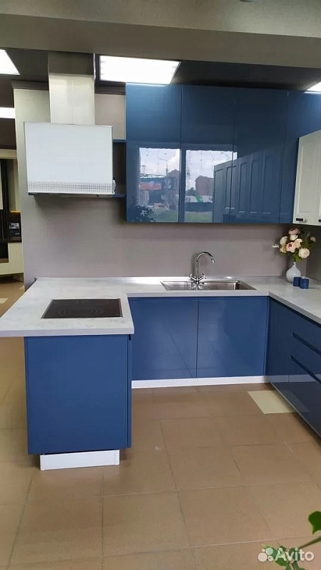 Завершили установку современной кухни по проекту Toscana фото 3