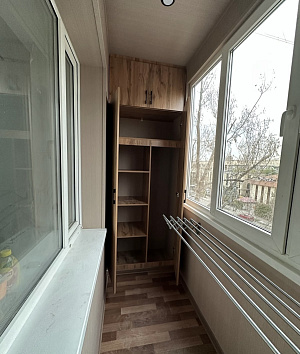 Установка пластиковых окон на балкон с отделкой под ключ фото 4