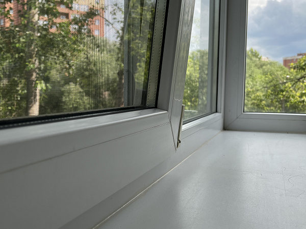 Остеклили балкон, установили пластиковые окна TopLine фото 3