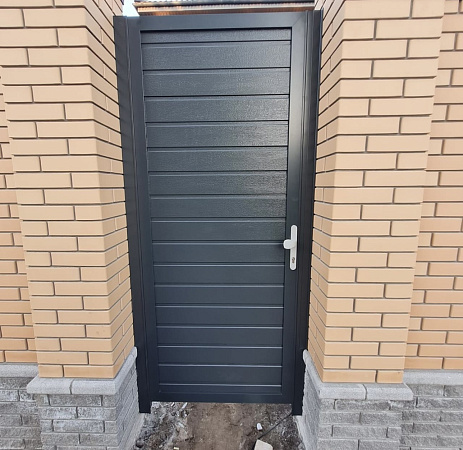 Откатные ворота Alutech Prestige с отдельностоящей калиткой фото 4