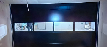 Откатные ворота под обшивку 3-D сеткой + гаражные роллеты фото