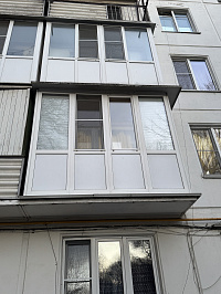 Остекление балкона пластиковыми окнами Rehau фото 2