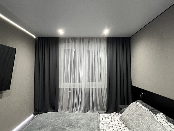 Натянули теневой потолок во всей квартире фото 2