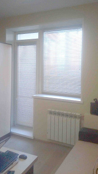 Алюминиевые горизонтальные жалюзи белого цвета фото 2