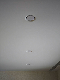 Натяжной огнеупорный поток в спальню + 6 минималистичных светильников фото 6