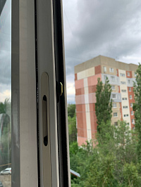 Остекление балкона раздвижными профилями Alumil фото 3