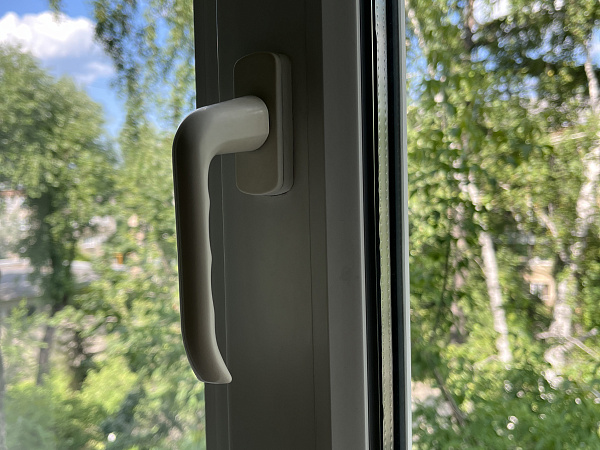 Остекление квартиры окнами из профиля GoodWin фото 2