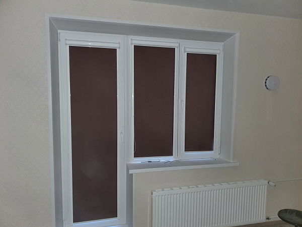 Кассетные рулонные шторы блэкаут фото 2