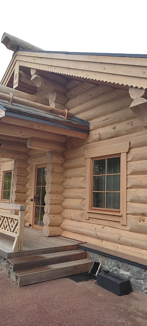 Остекление дома из бревна деревянными окнами фото 1