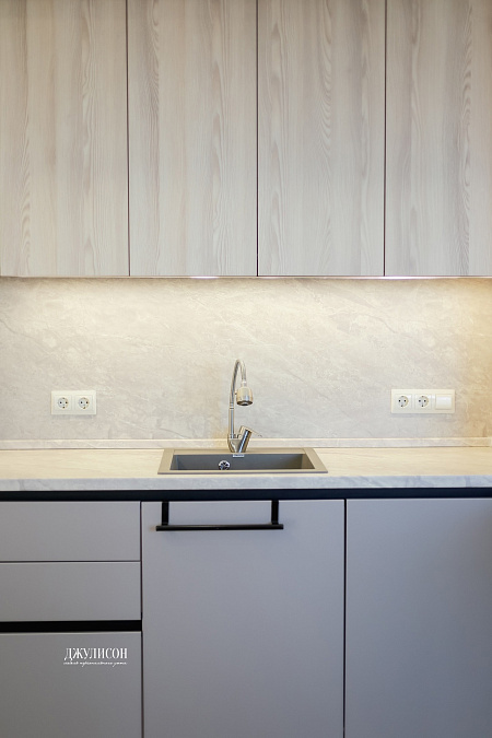 Установили угловую кухню в современном стиле полной комплектации фото 7