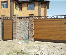 Закончили установку откатных ворот с отдельностоящей калиткой фото 3