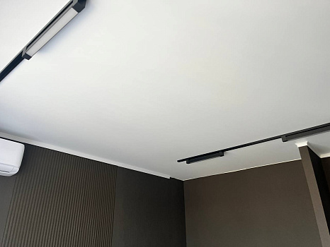 Выполнили заказ на установку теневого потолка фото