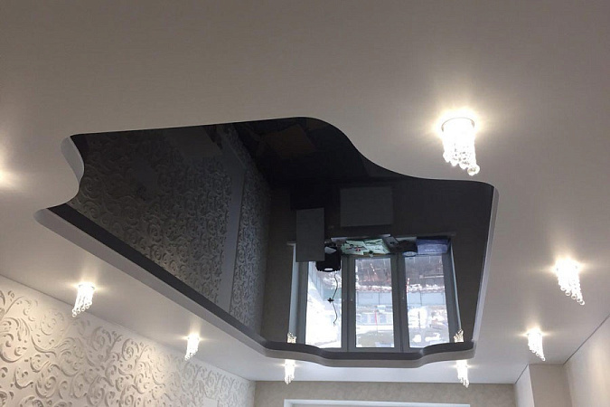 Двухуровневый потолок с различным покрытием фото 1