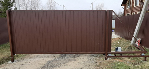 Откатные ворота на винтовых сваях (коричневые) фото 1