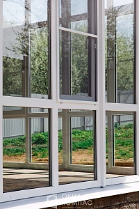 Остекление крытой веранды, встроенной в коттедж фото 3