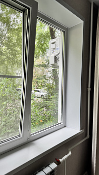 Трёхстворчатое ПВХ окно из теплого профиля KBE фото 3