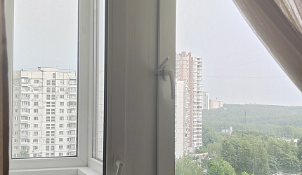 Остекление балкона и балконного блока в новостройке фото