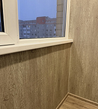 Остекление и отделка балкона пластиковыми окнами Рехау фото 3