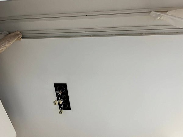 Белый теневой потолок под ключ фото 2