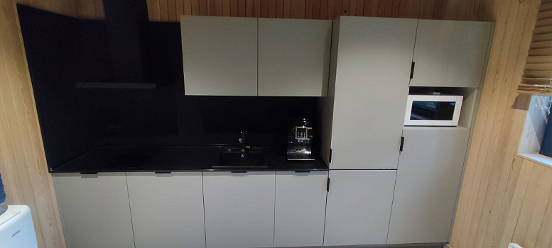 Модульная прямая кухня, светло-серый гарнитур «Тренто» фото