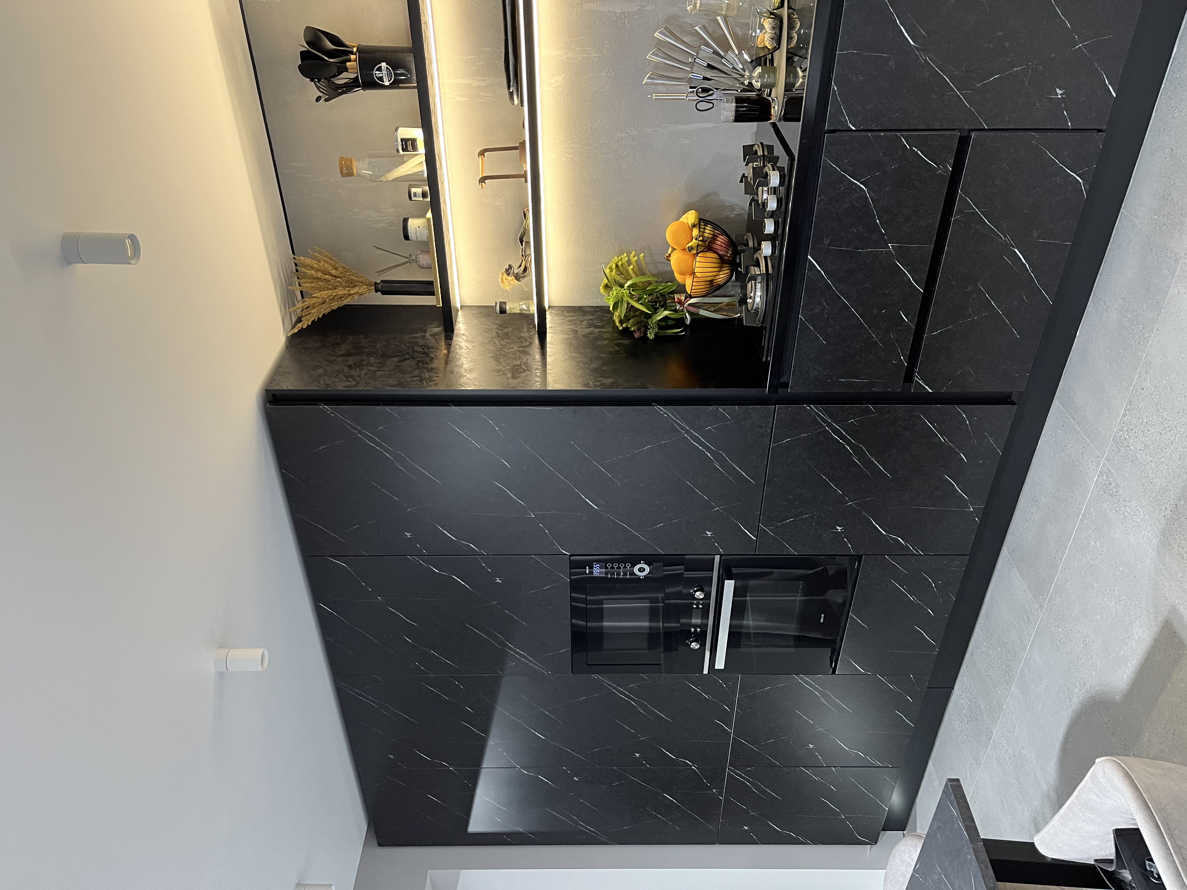 Кухонный гарнитур «Раиса» в чёрном цвете фото