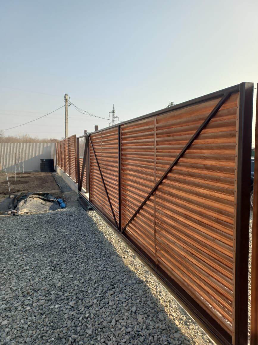 Забор из ламелей еврожалюзи 16м Золотое Дерево, Printech фото